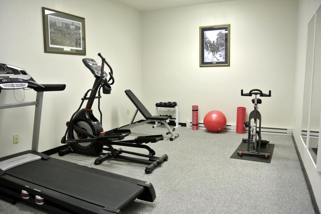 Ramada By Wyndham Strasburg - Shenandoah Valley Esterno foto